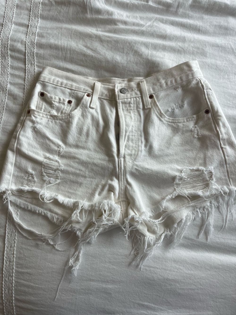 Levi’s 501 shorts in great condition